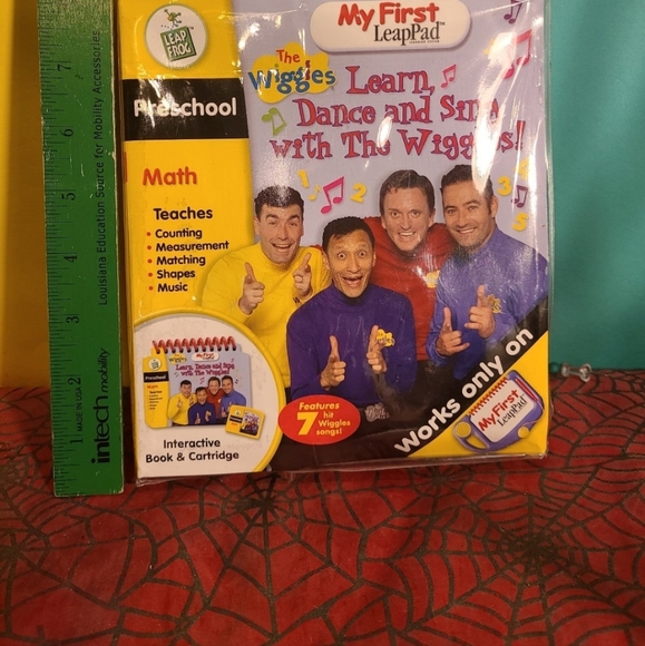 Leap Frog The Wiggles - Preschool Math Book & Cartridge For My First LeapPad. #9 - Picture 2 of 3